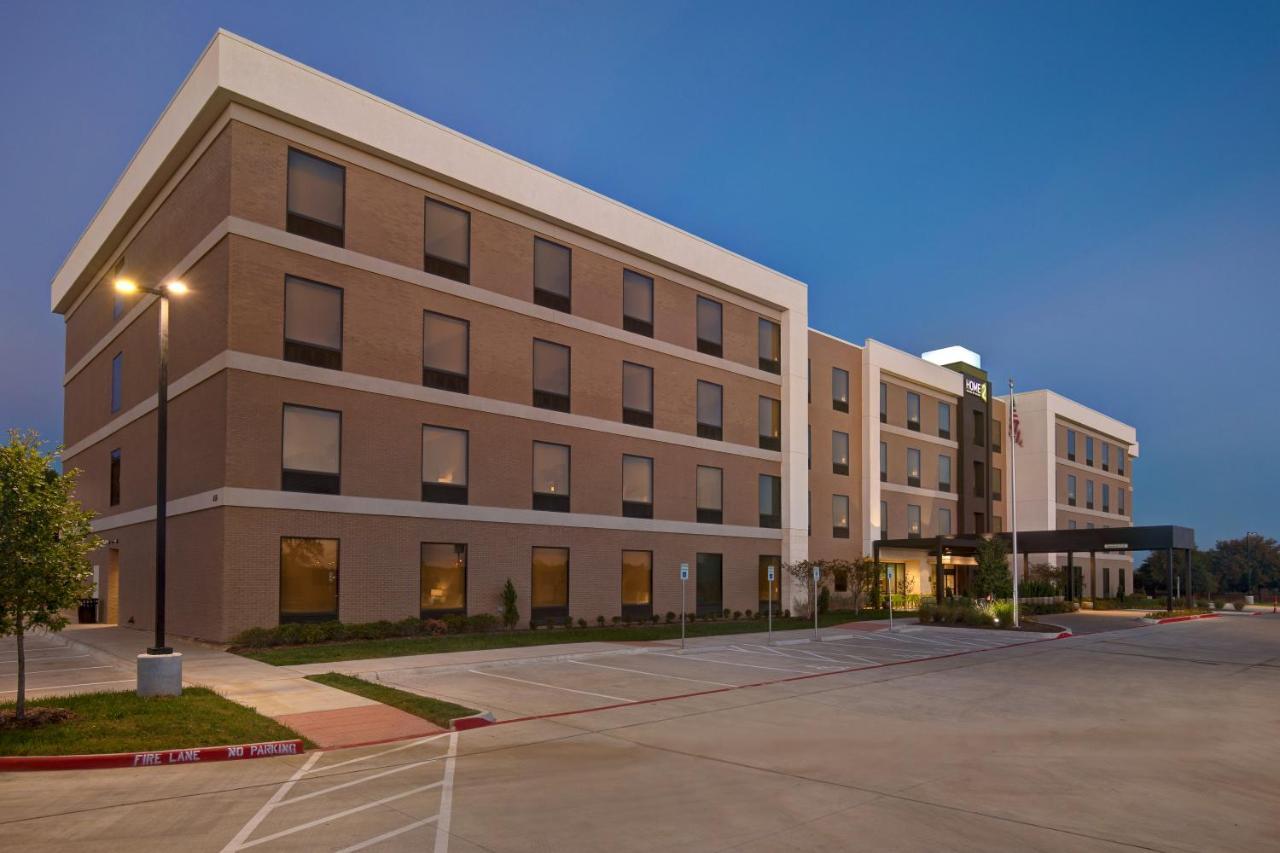 Home2 By Hilton Dallas Hotel 3*