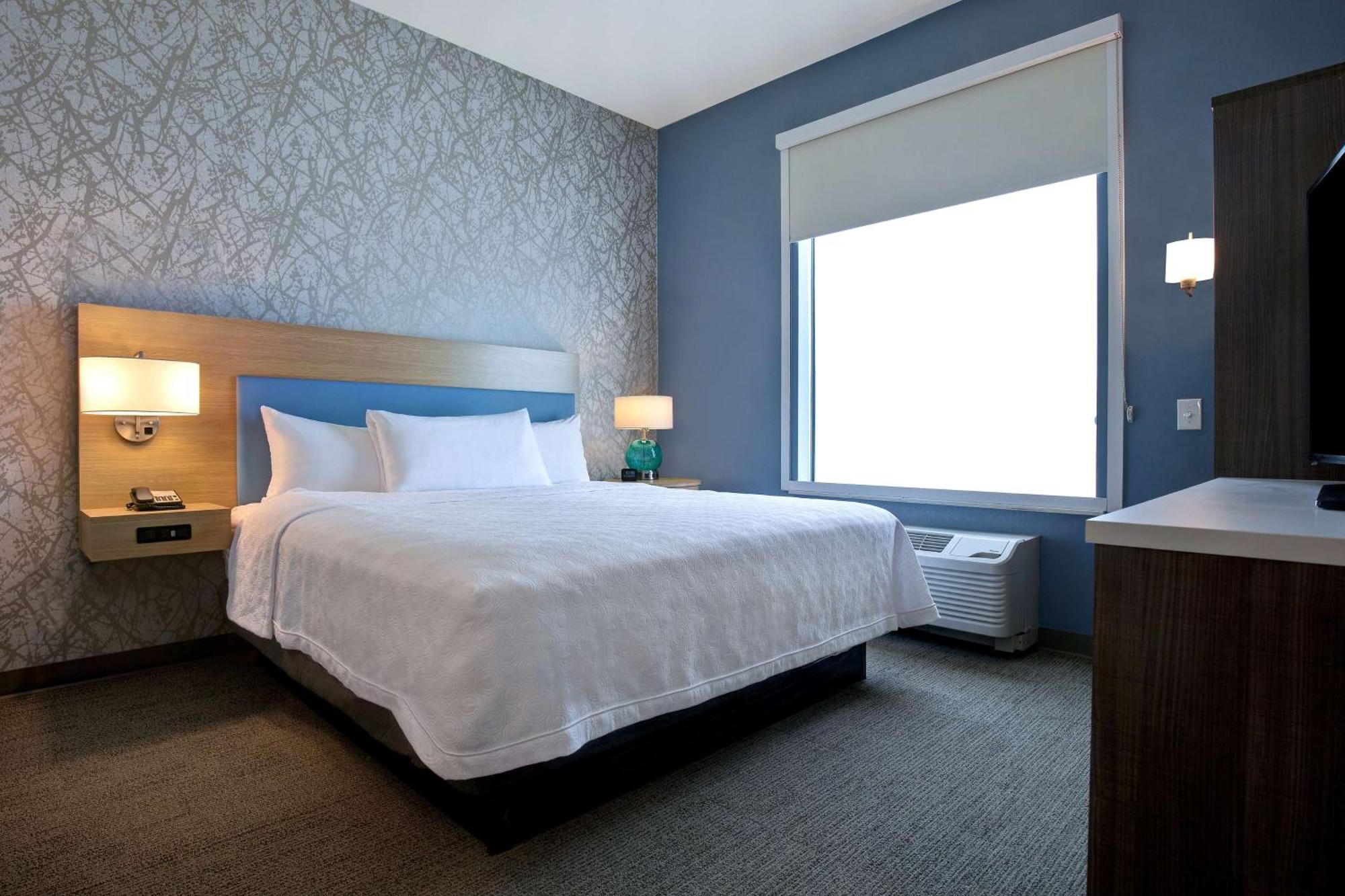 Home2 By Hilton Dallas Hotel