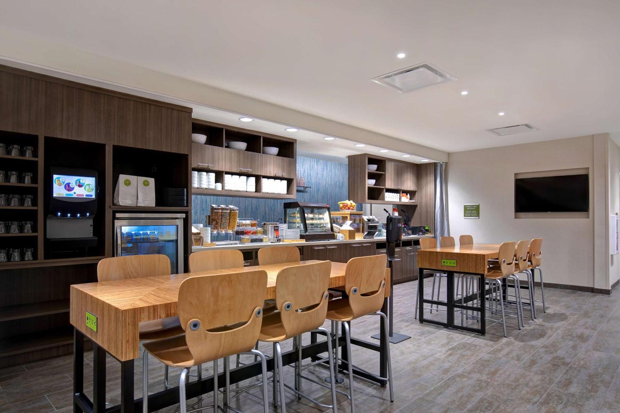 Hotel Home2 By Hilton Dallas Lewisville